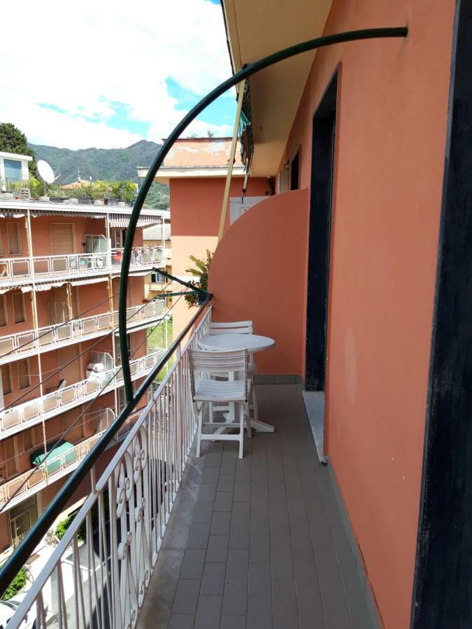 Casa Rina Appartamento Levanto Luaran gambar